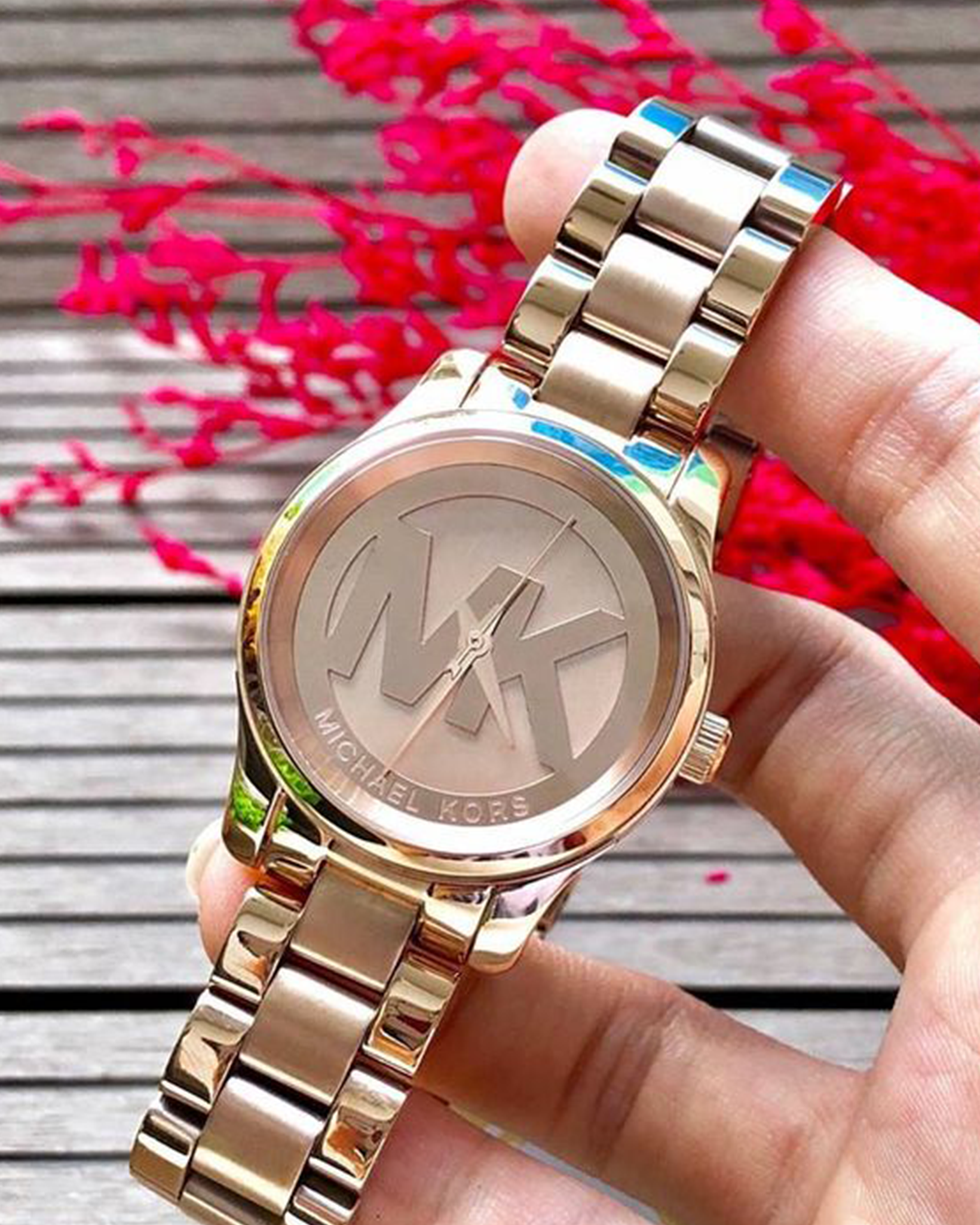MK3334 Michael Kors Runway Mini