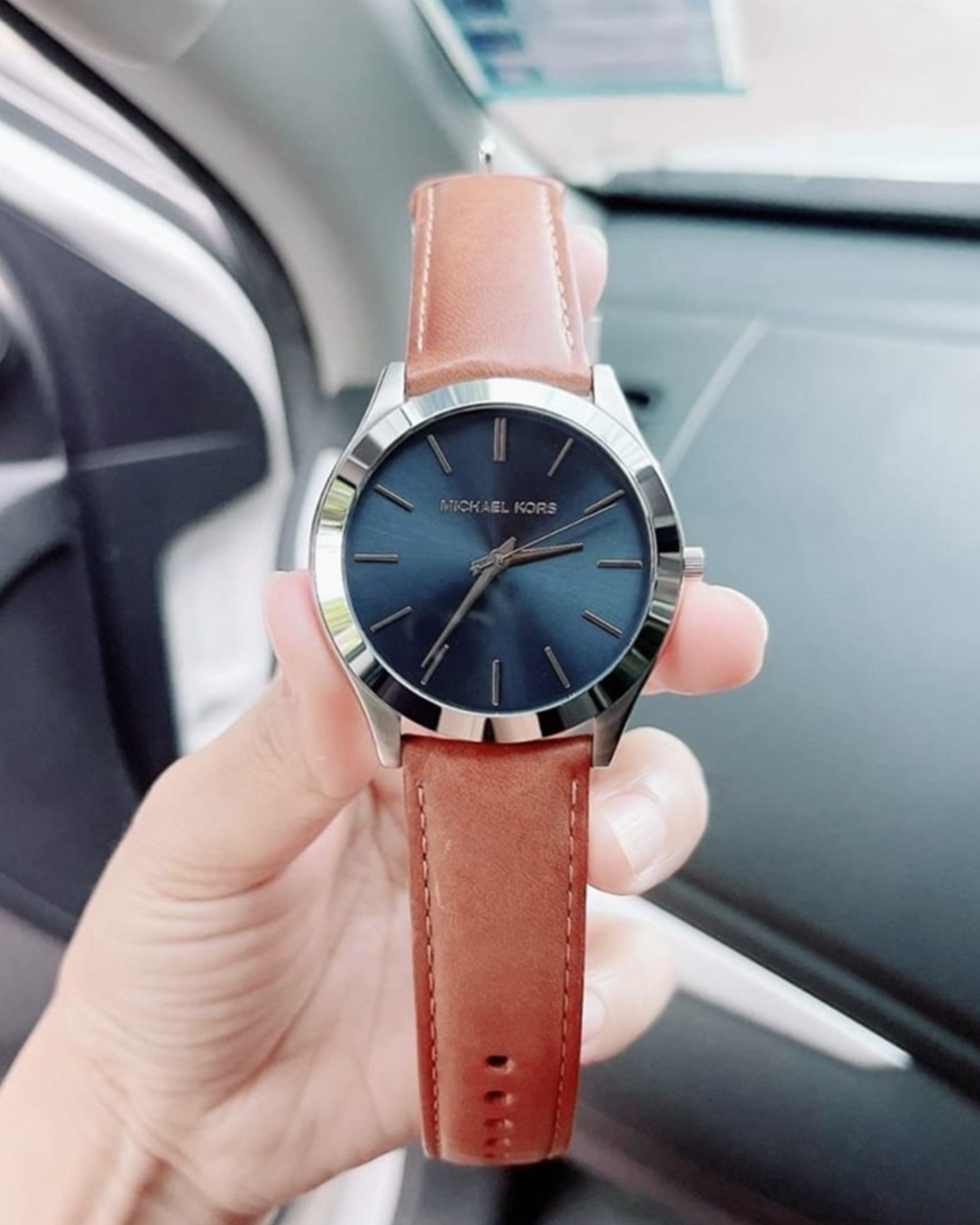 MK8508 Slim Runway Watch