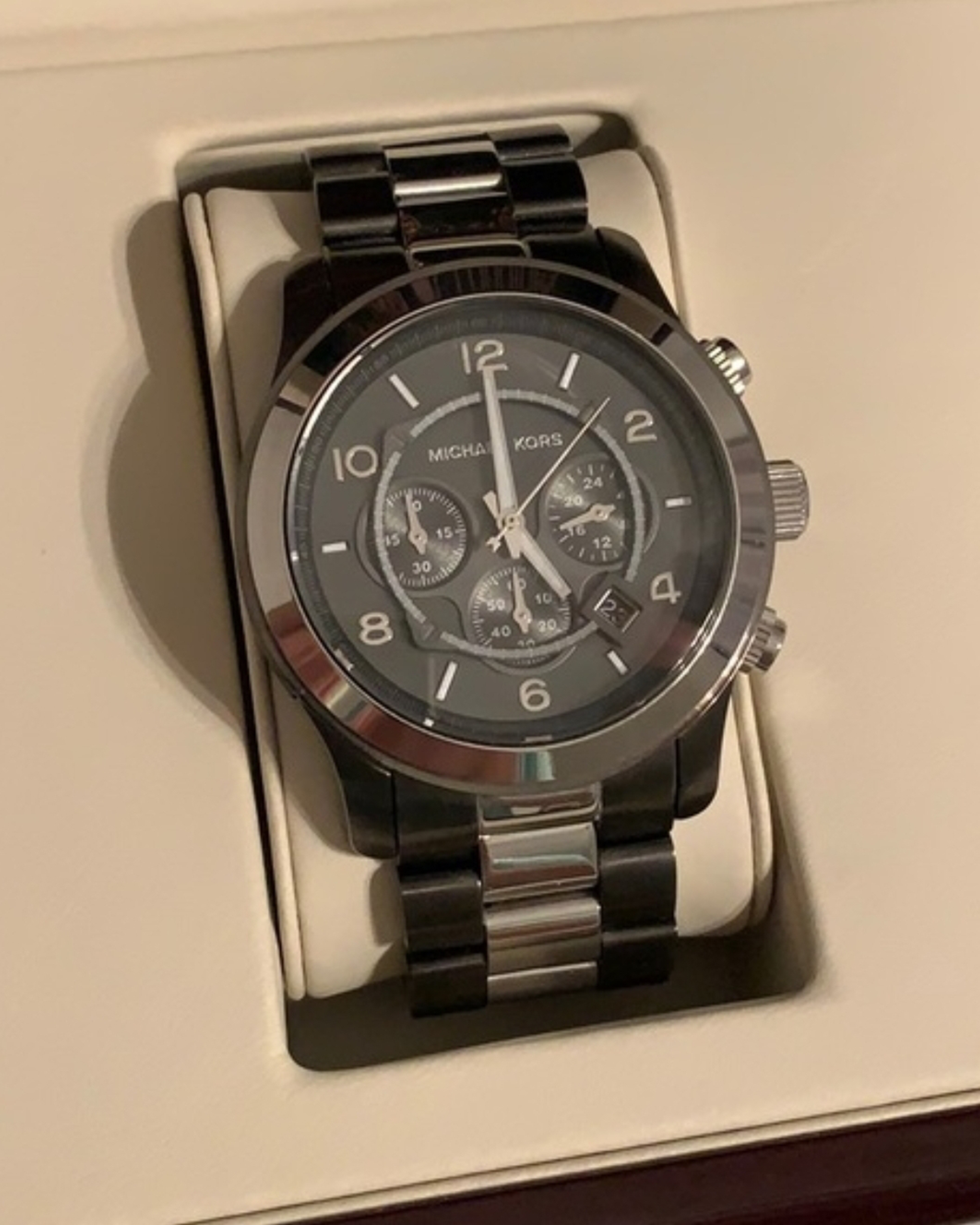 MK8182 Runway Watch