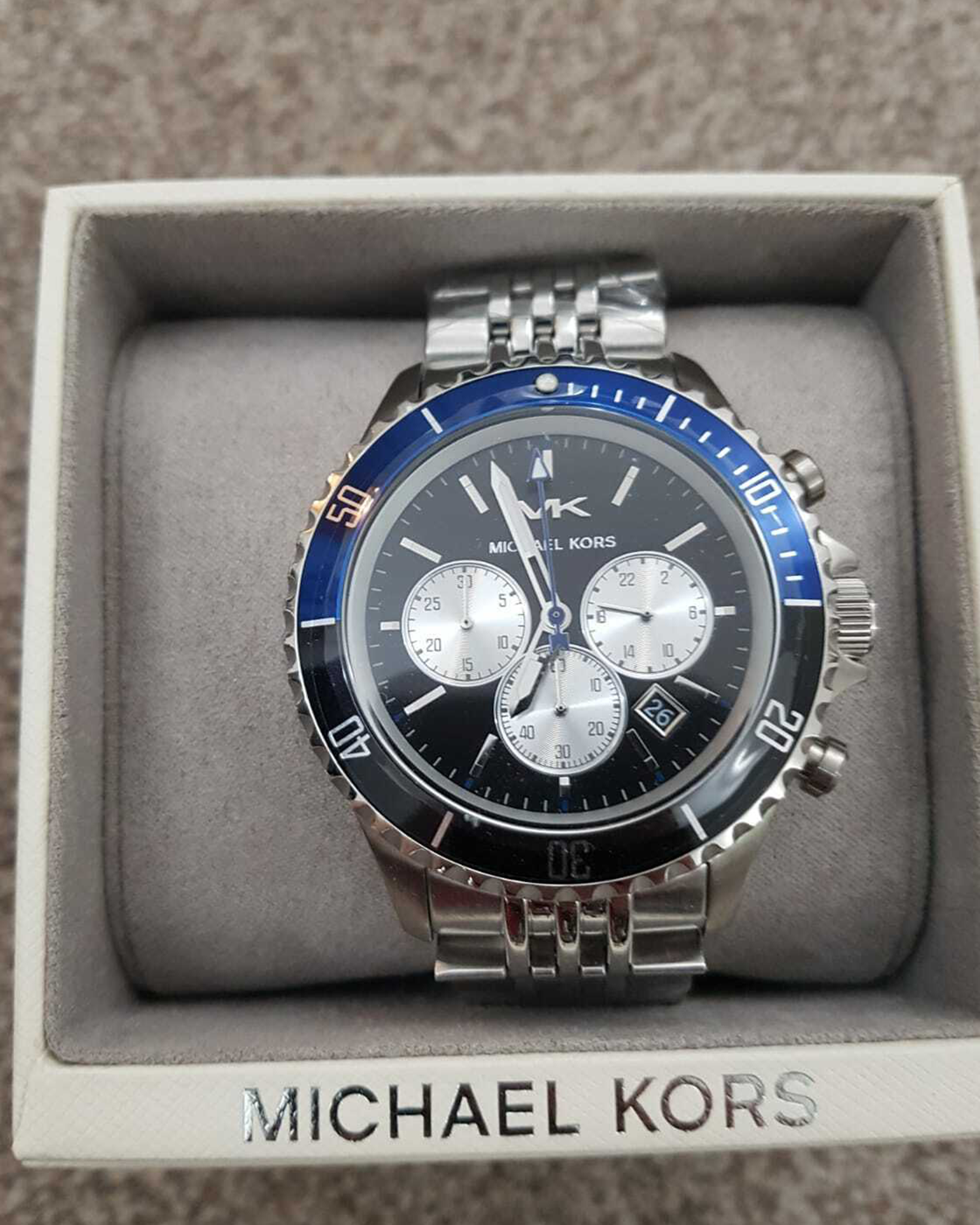 MK8749 Bayville Watch