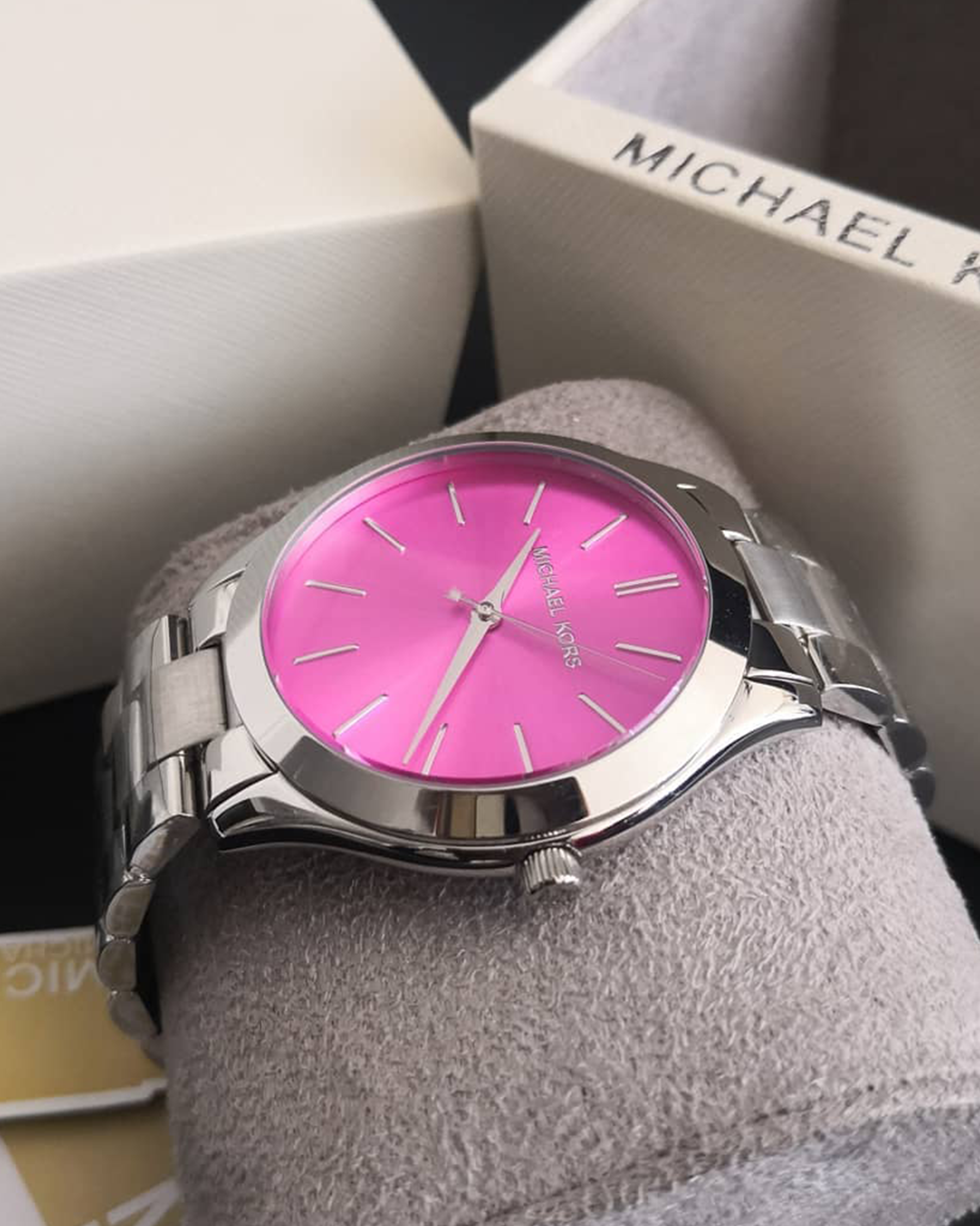 MK3291 Michael Kors Silver Runway
