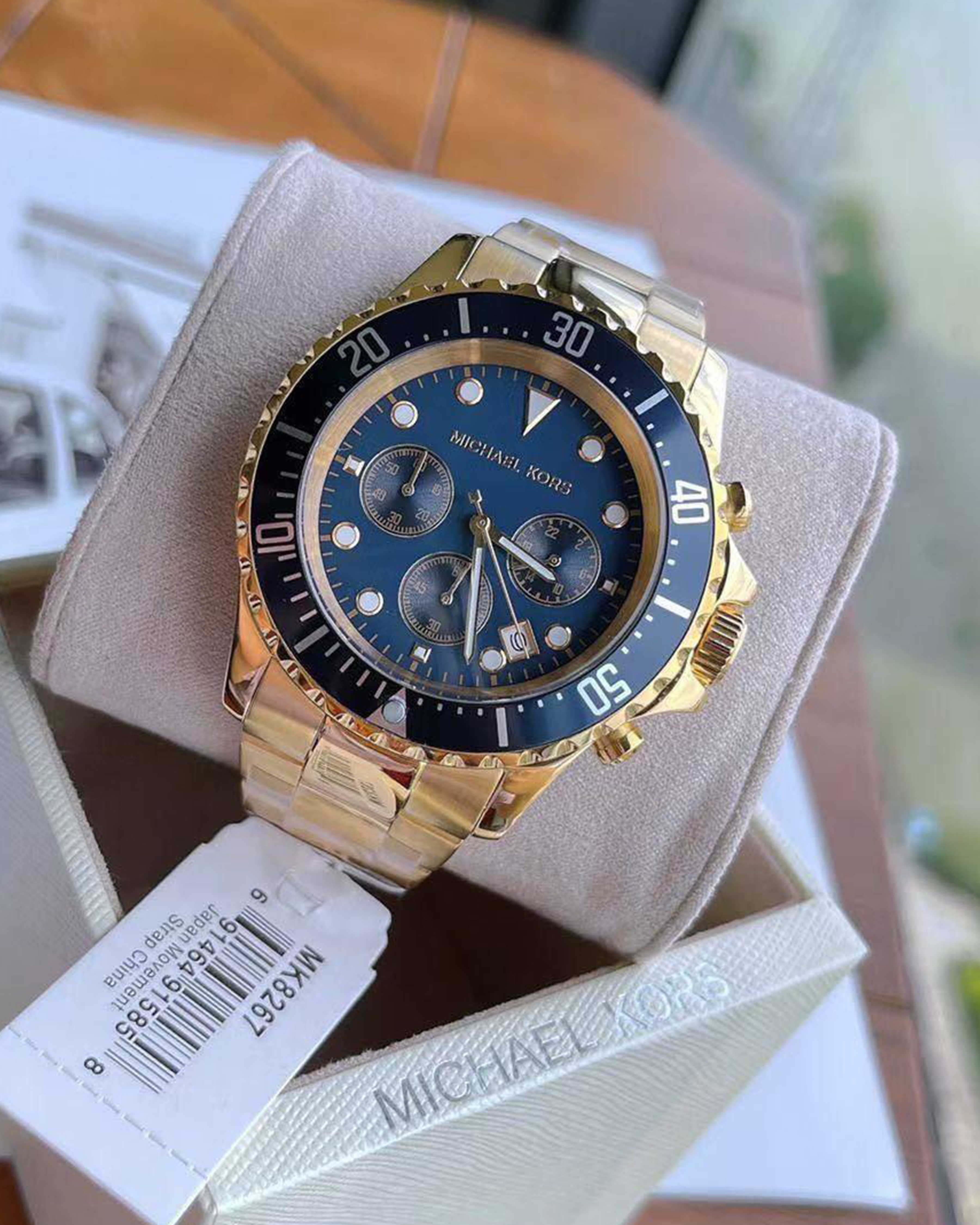 MK8267 Everest Watch