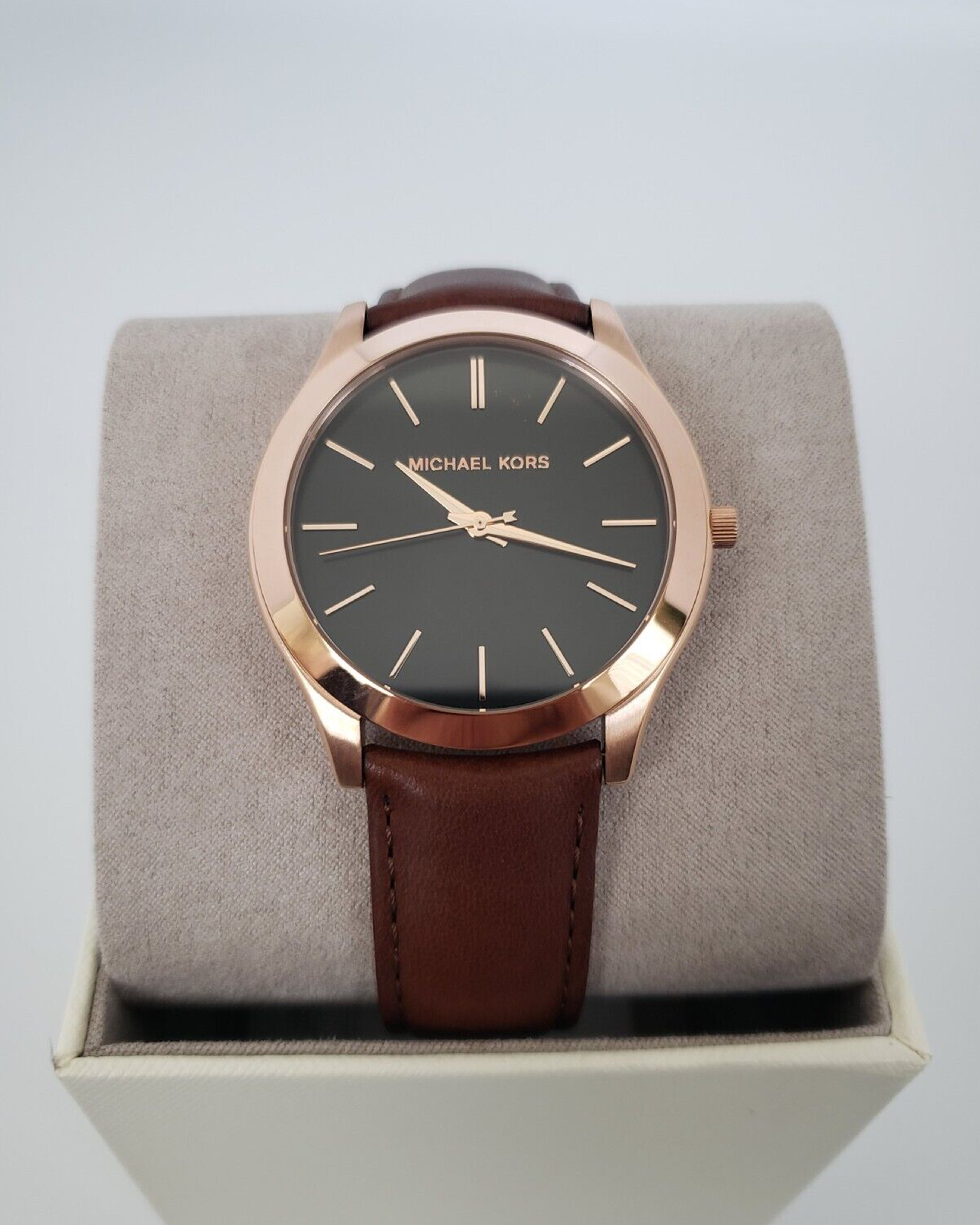MK8509 Slim Runway Watch