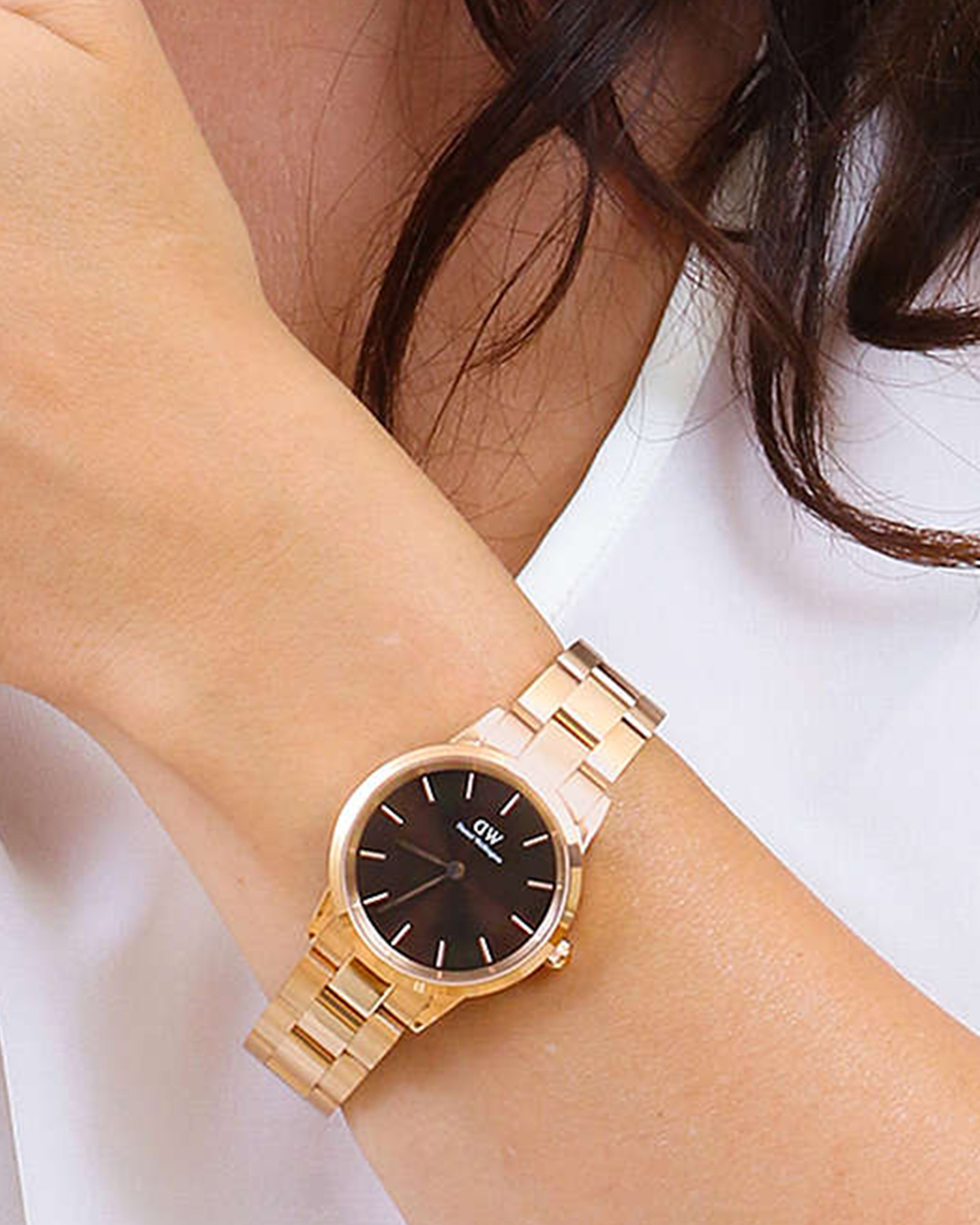 DW00100463 Iconic Link 28mm Amber Watch