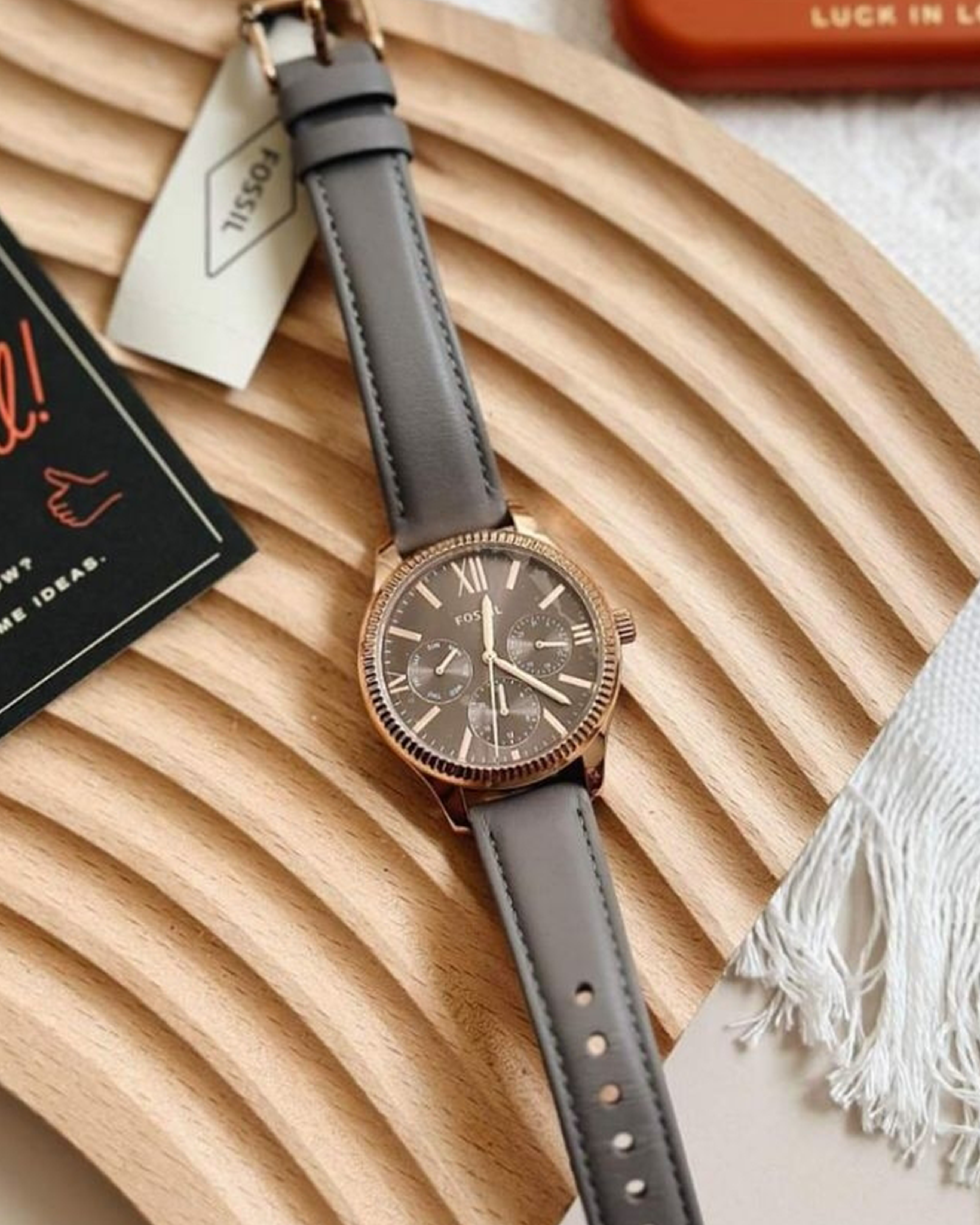 BQ3764  Multifunction Leather Watch