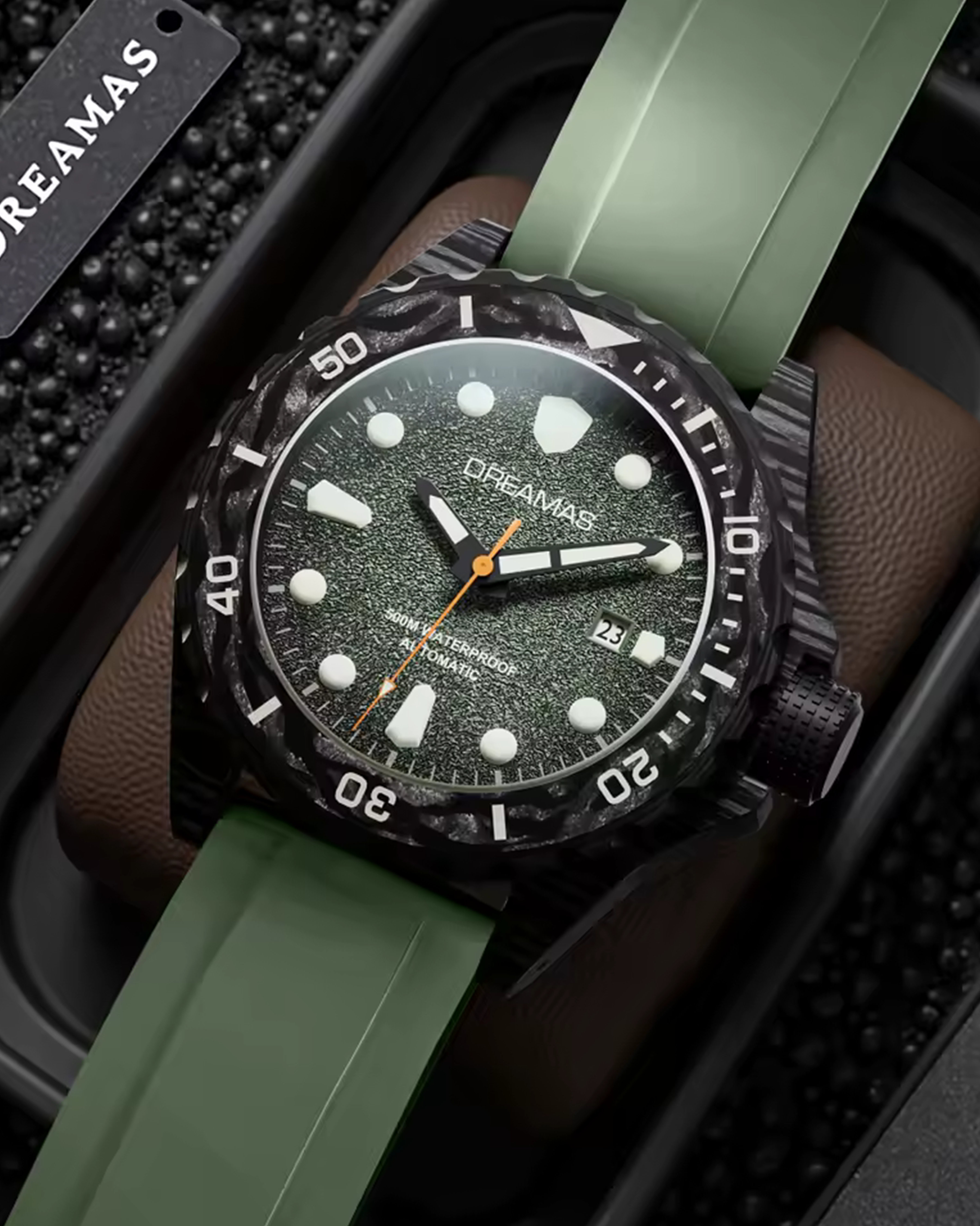 D0390G1 DREAMAS Automatic Dive Watch