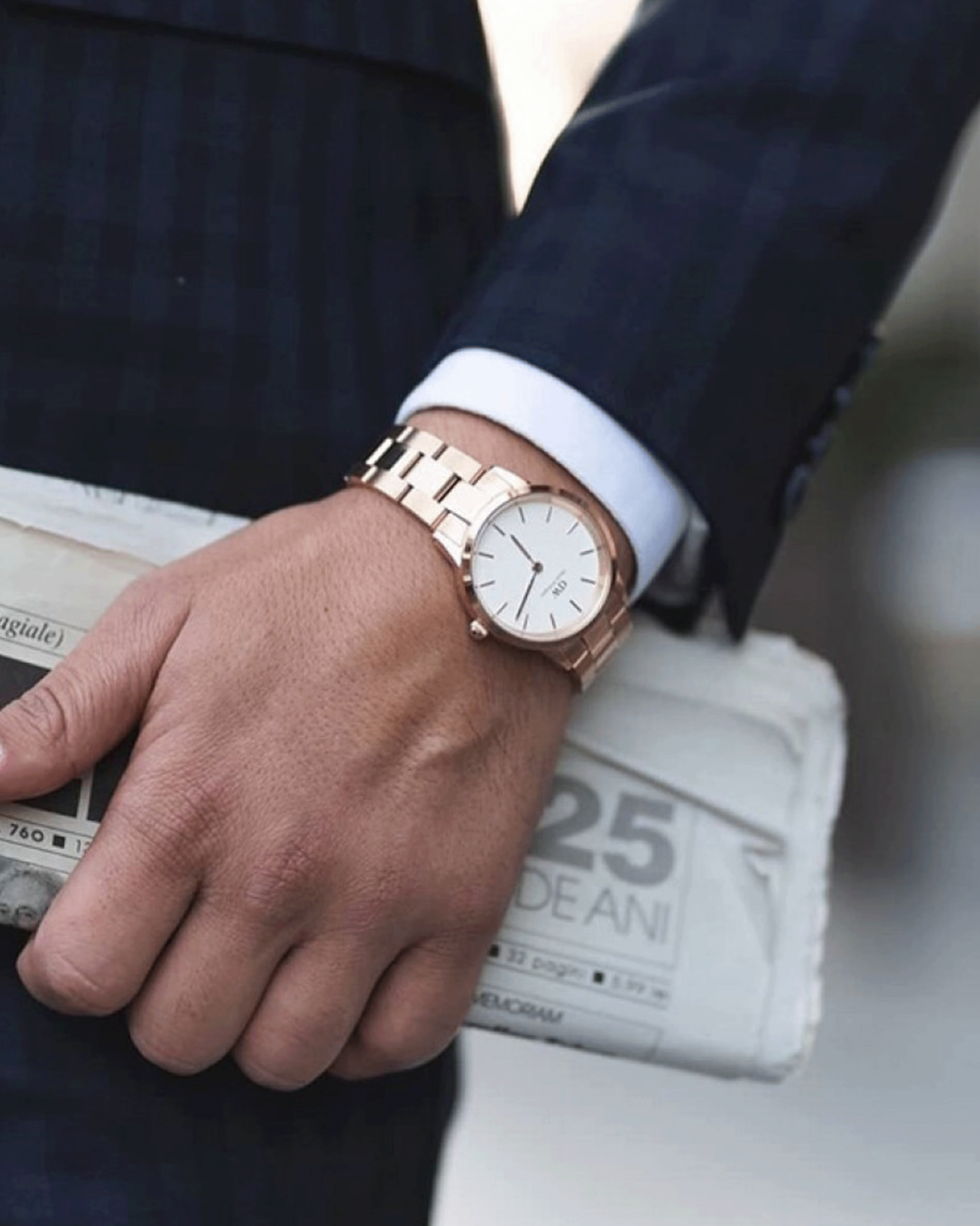 DW00100209 Iconic Link Watch 36mm