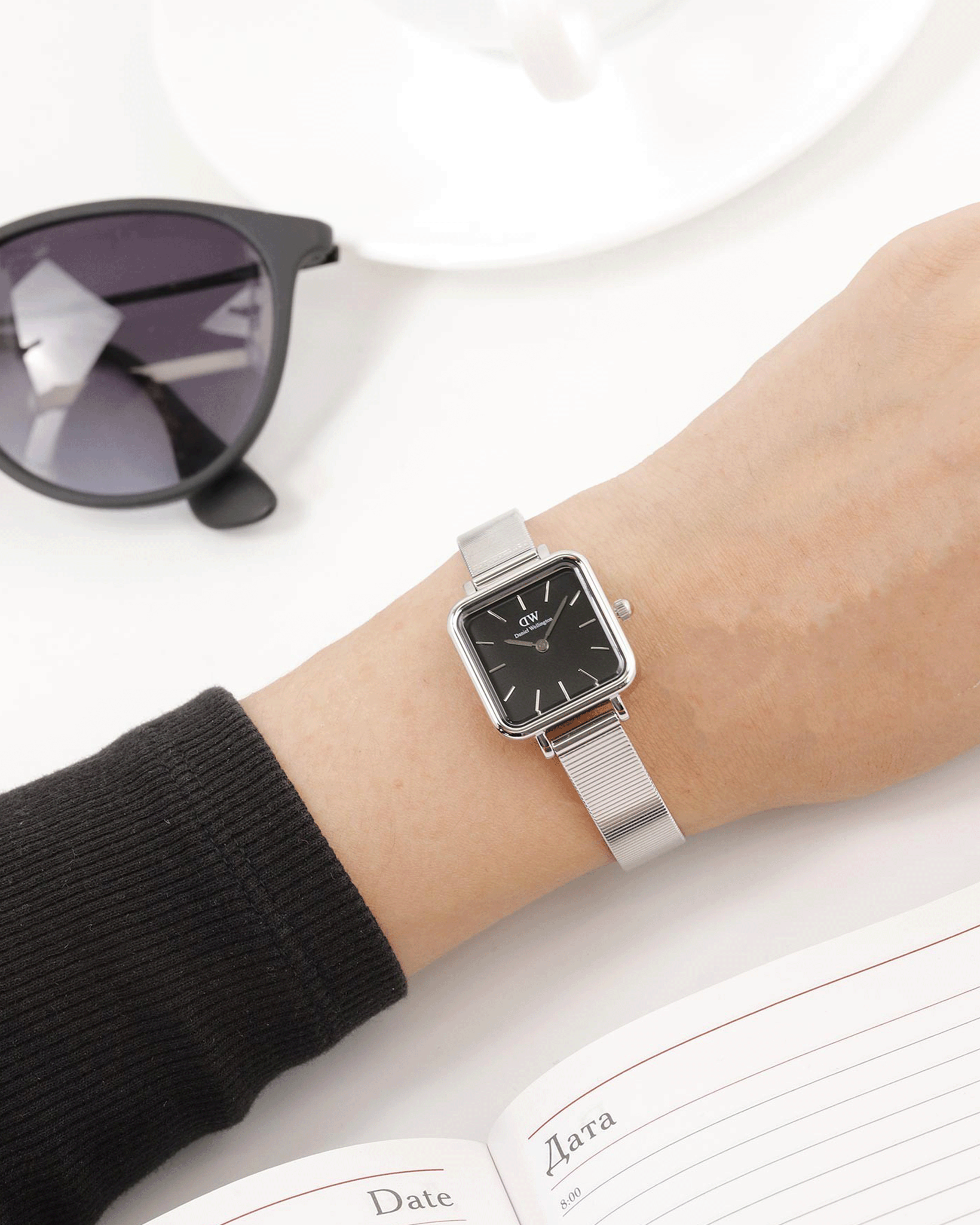 DW00100522 Quadro Studio Watch