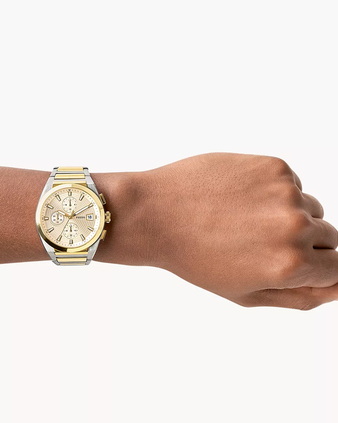 Shop Fossil watches in Ghana at WWW.755.STORE