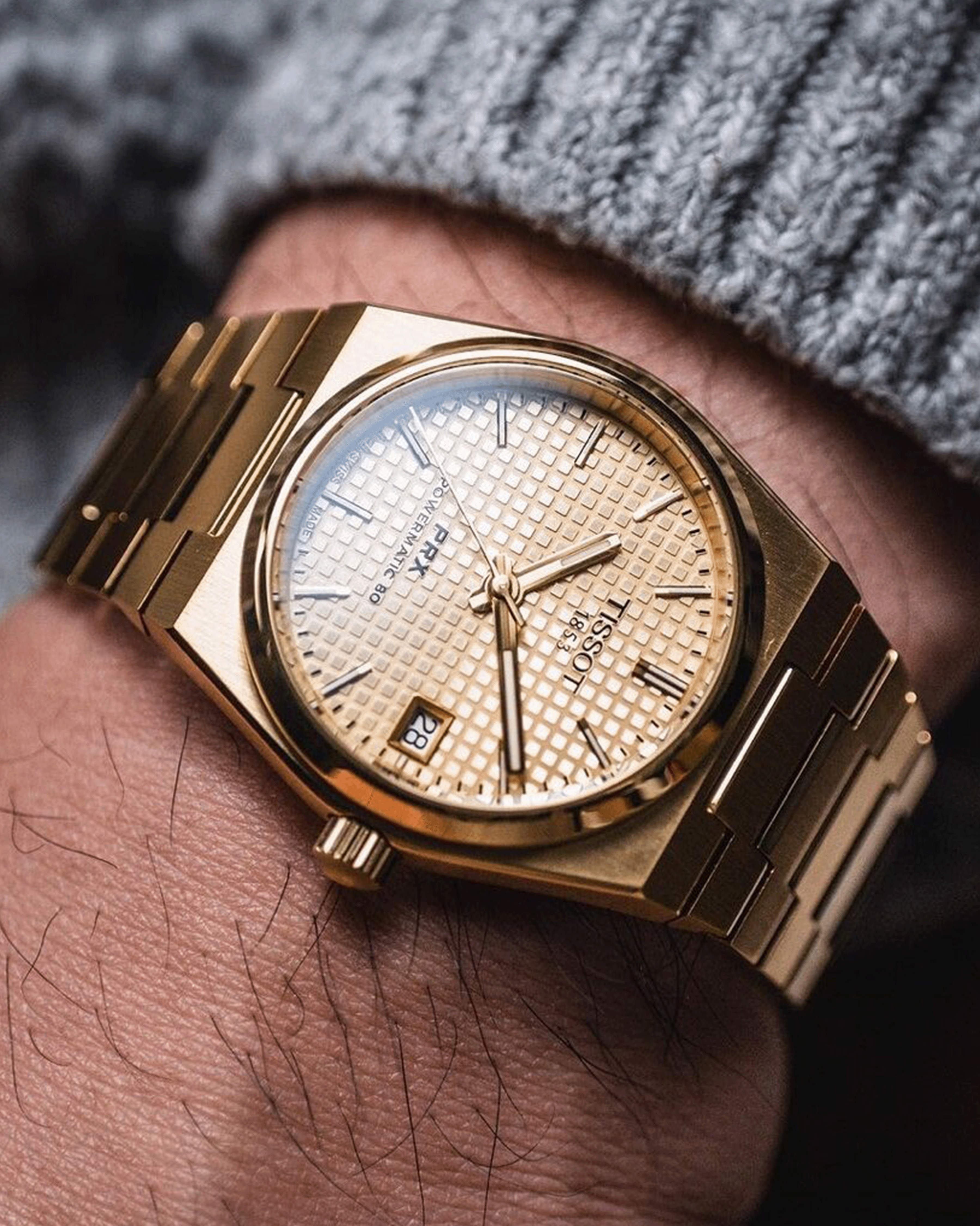 T137.207.33.021.00 PRX Watch