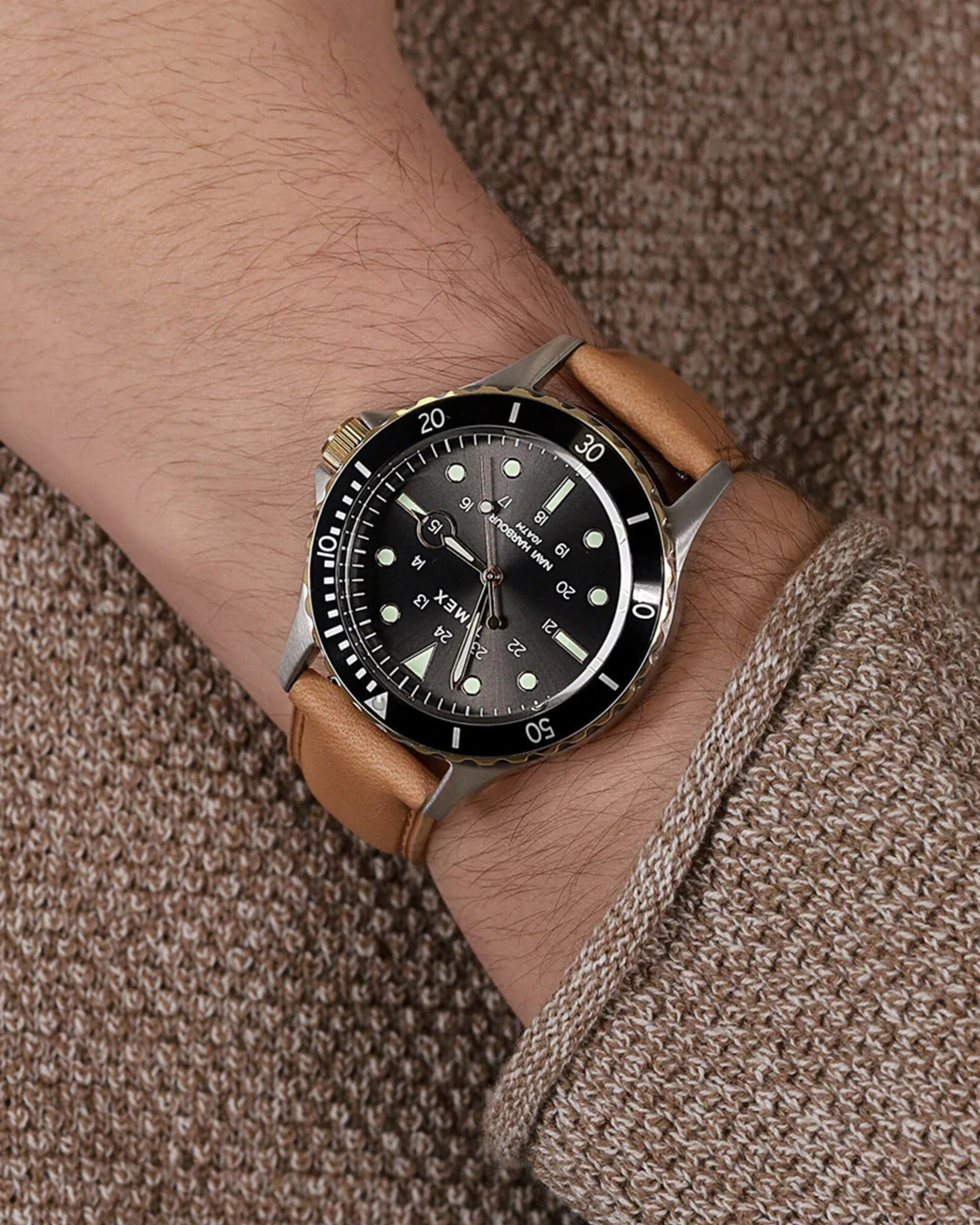 TW2U55600VQ Men's Black Dial Watch
