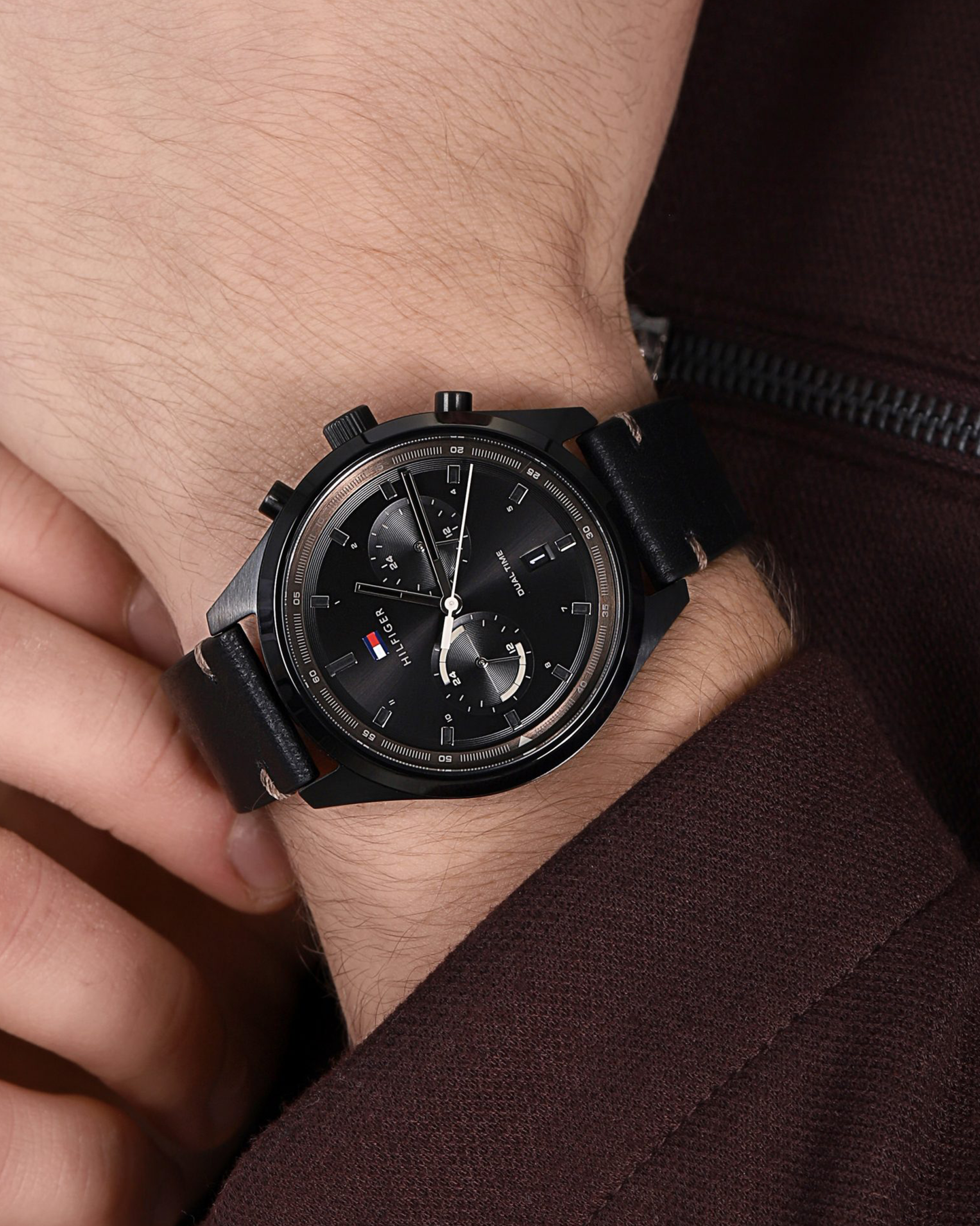 1791731 Bennett Watch