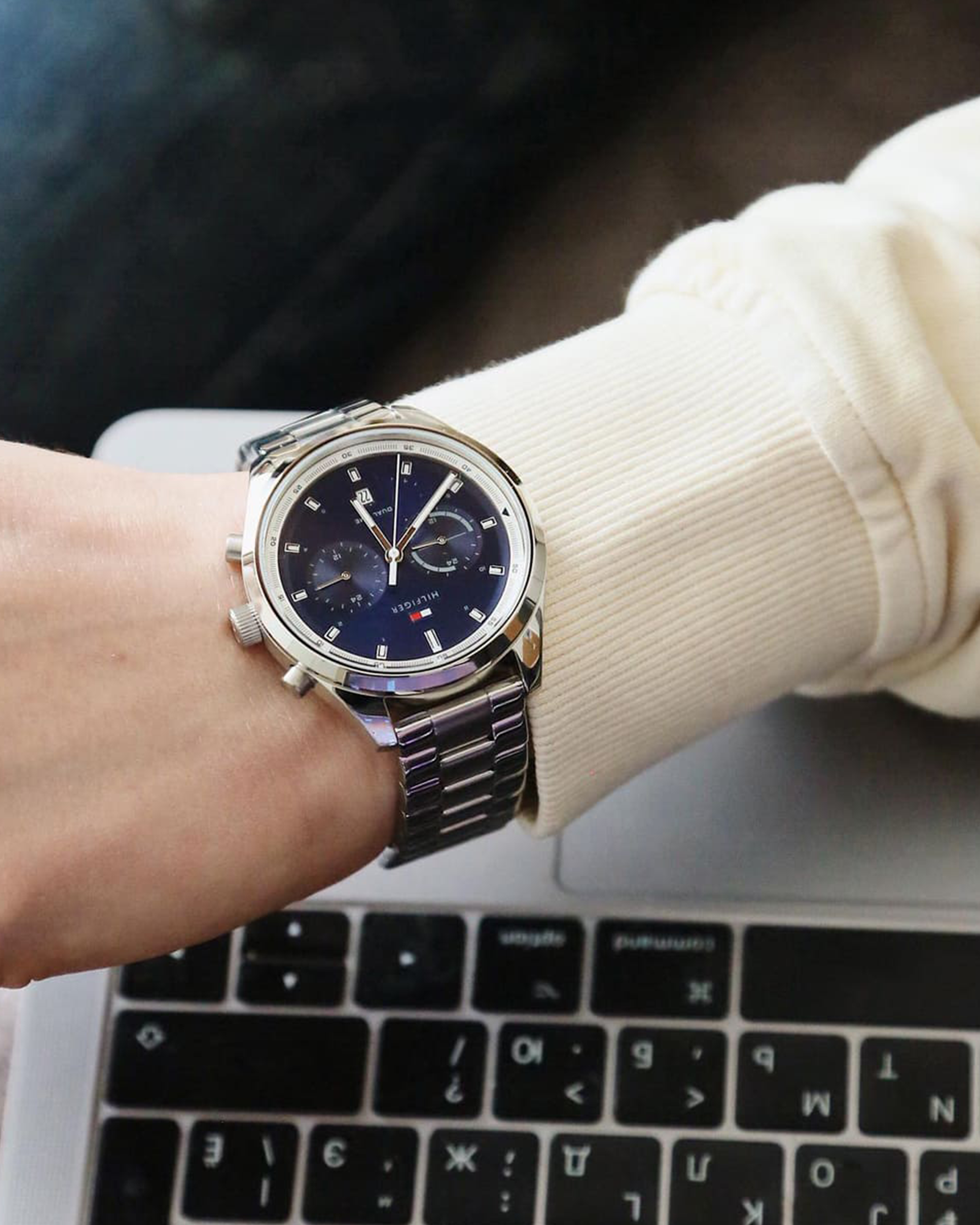 1791725 Bennett Watch