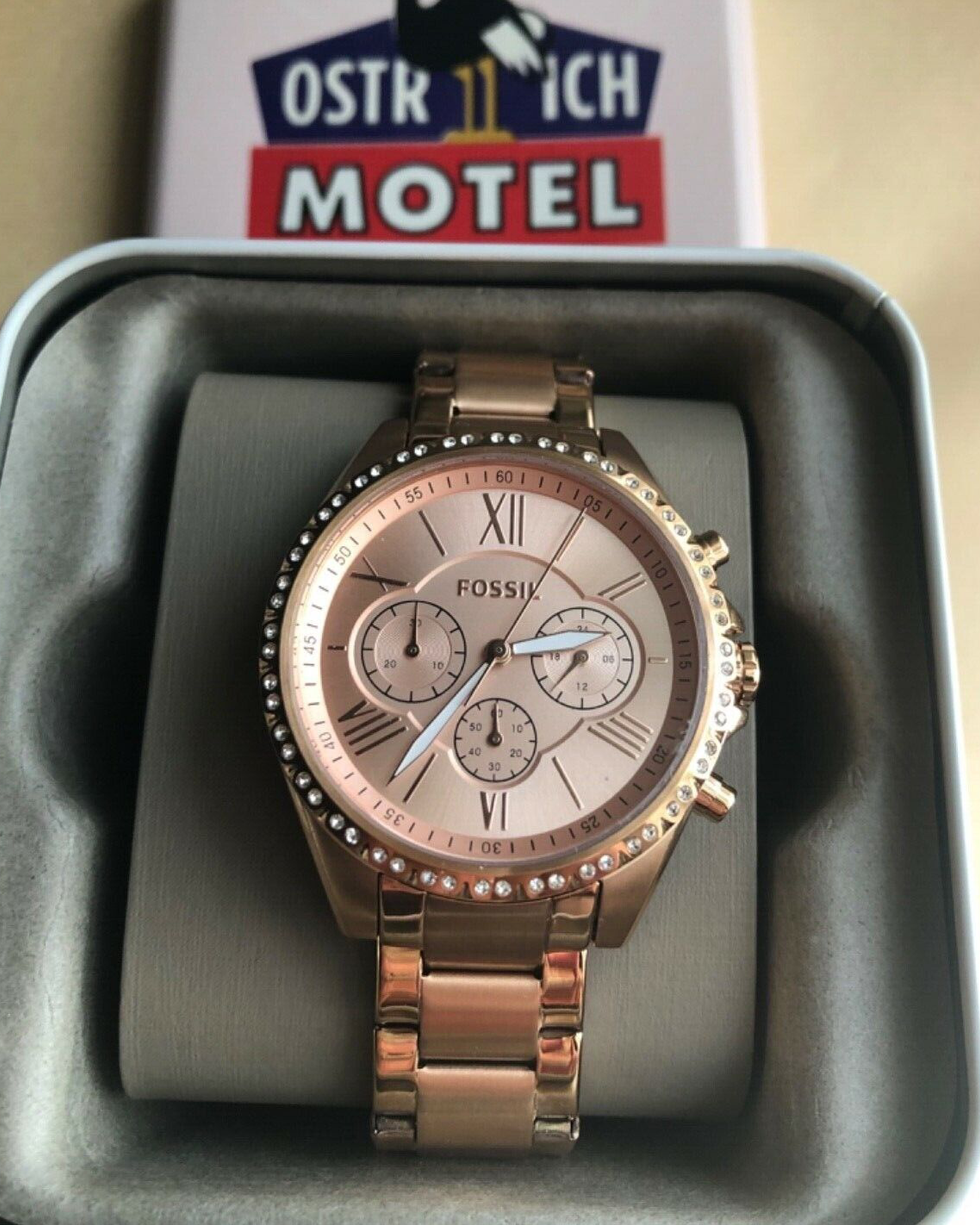 BQ1774 -  Modern Courier