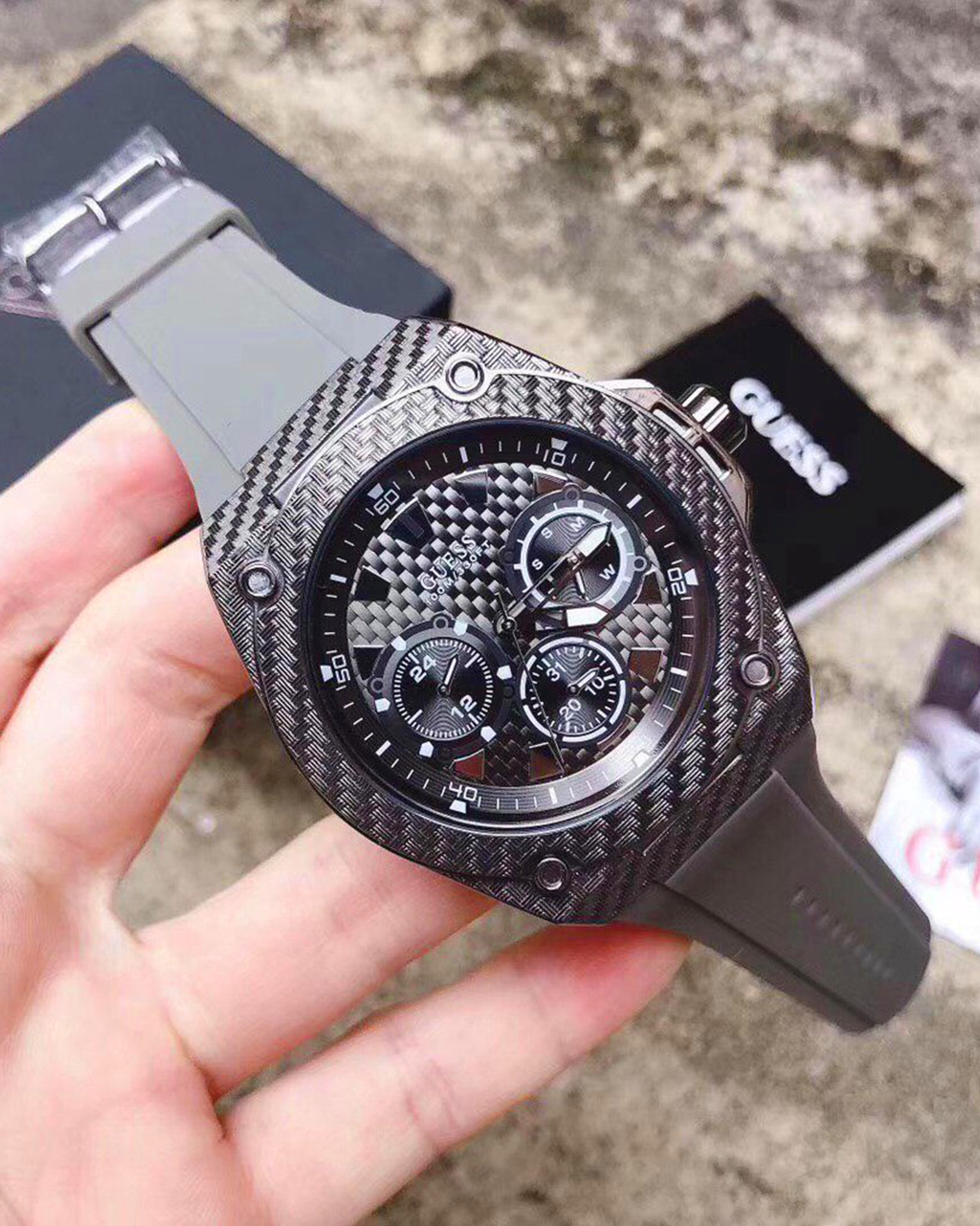 W1048G1