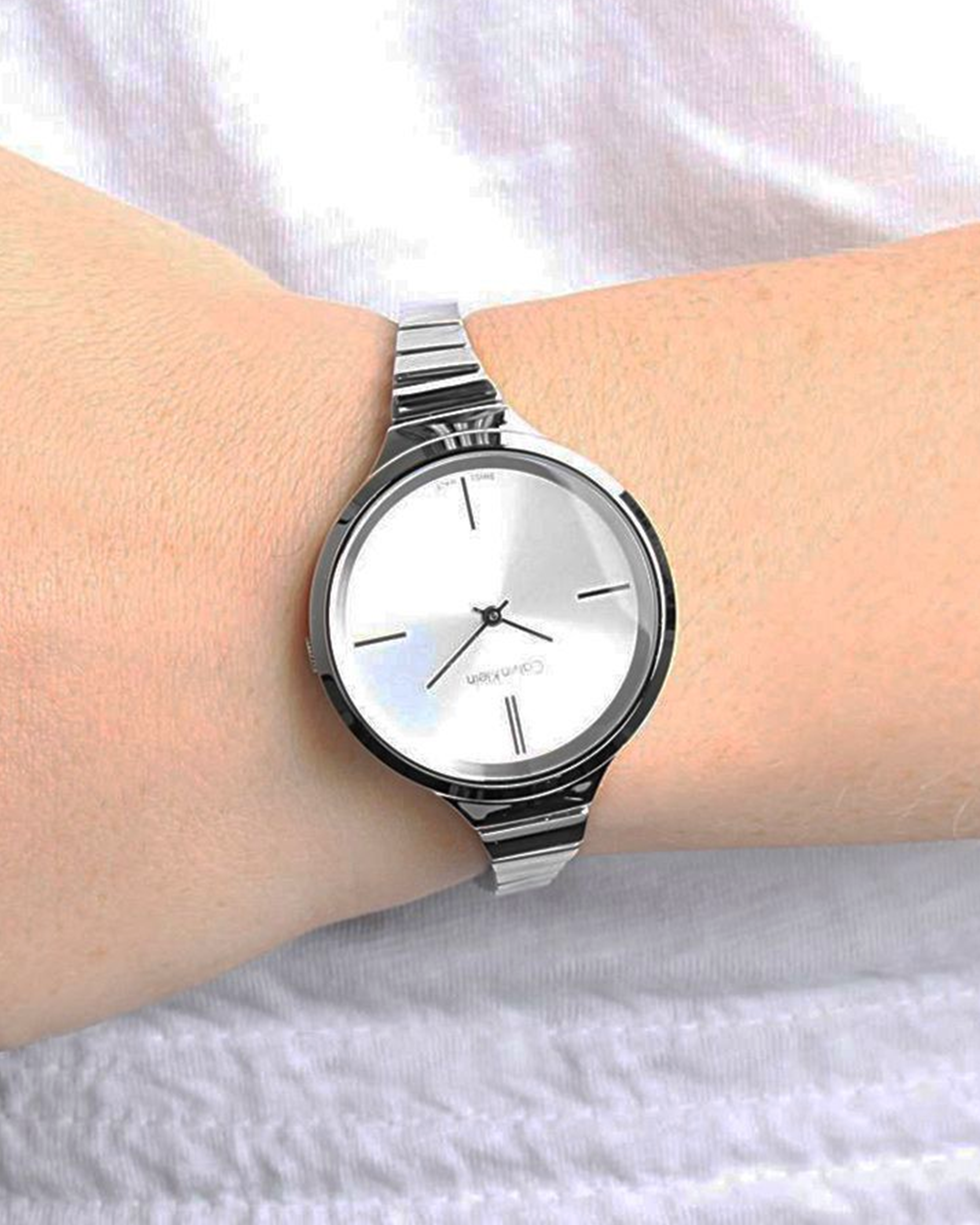 K4U23126 Lively