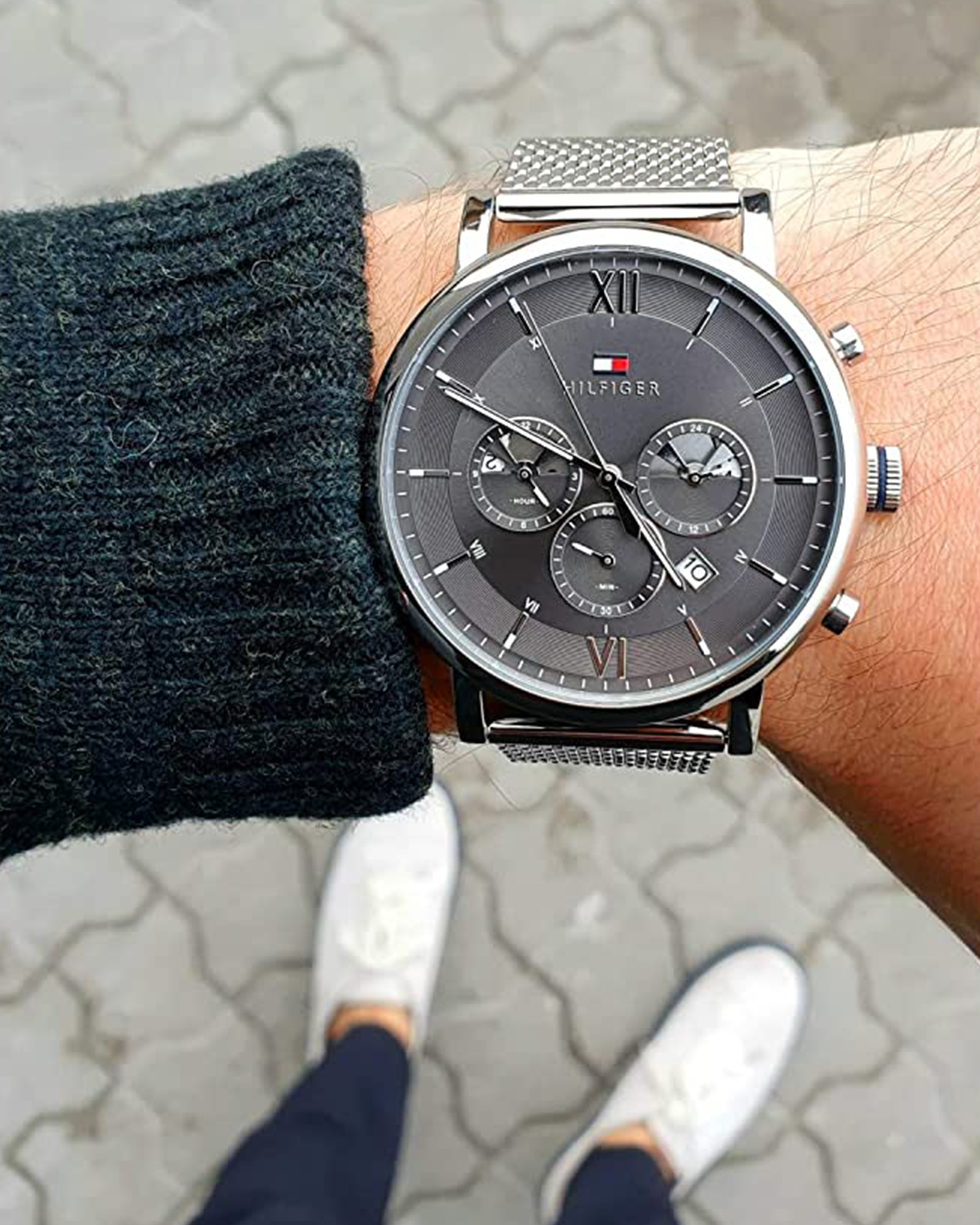 1710396 Grey Watch