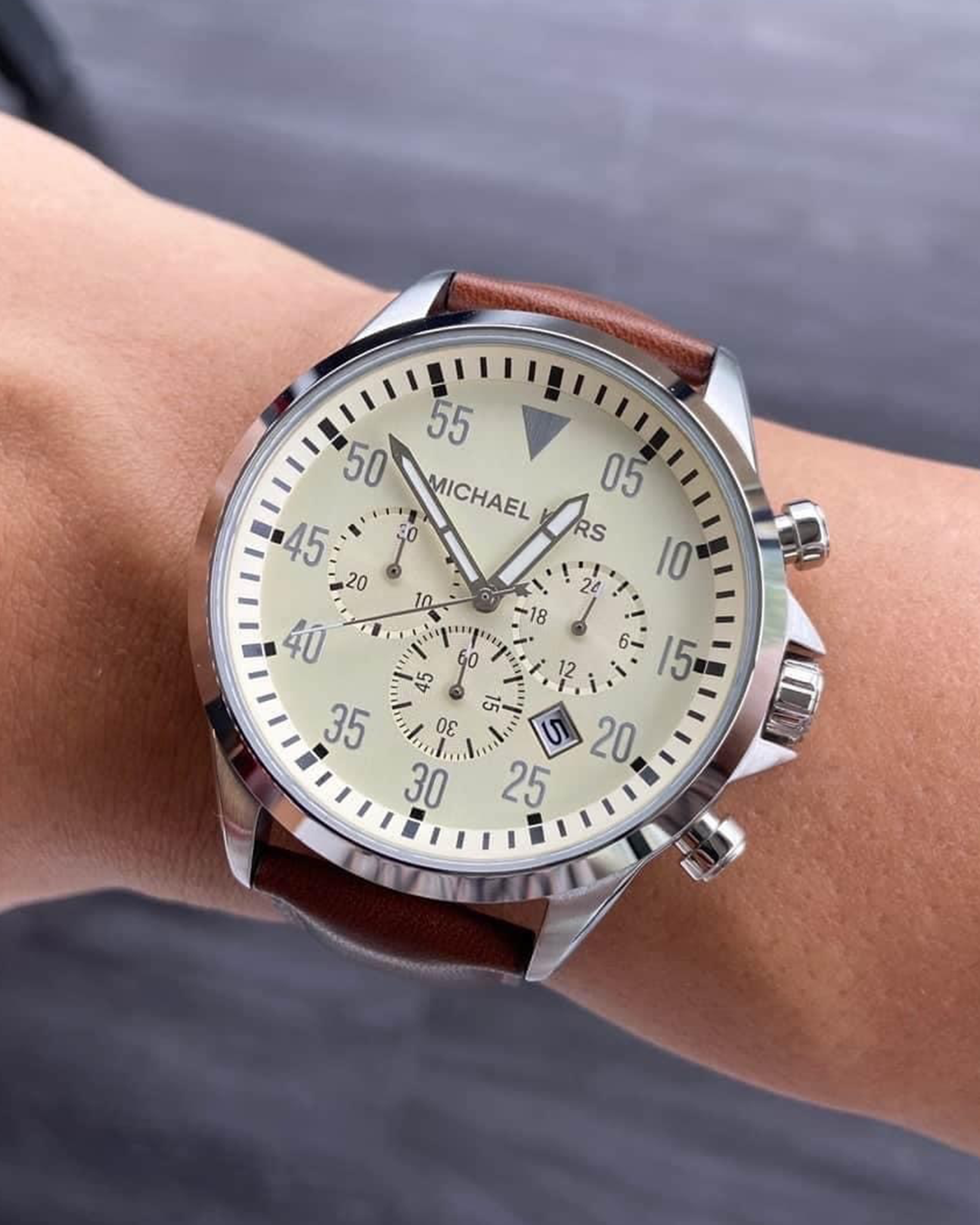 MK8441 Gage Watch