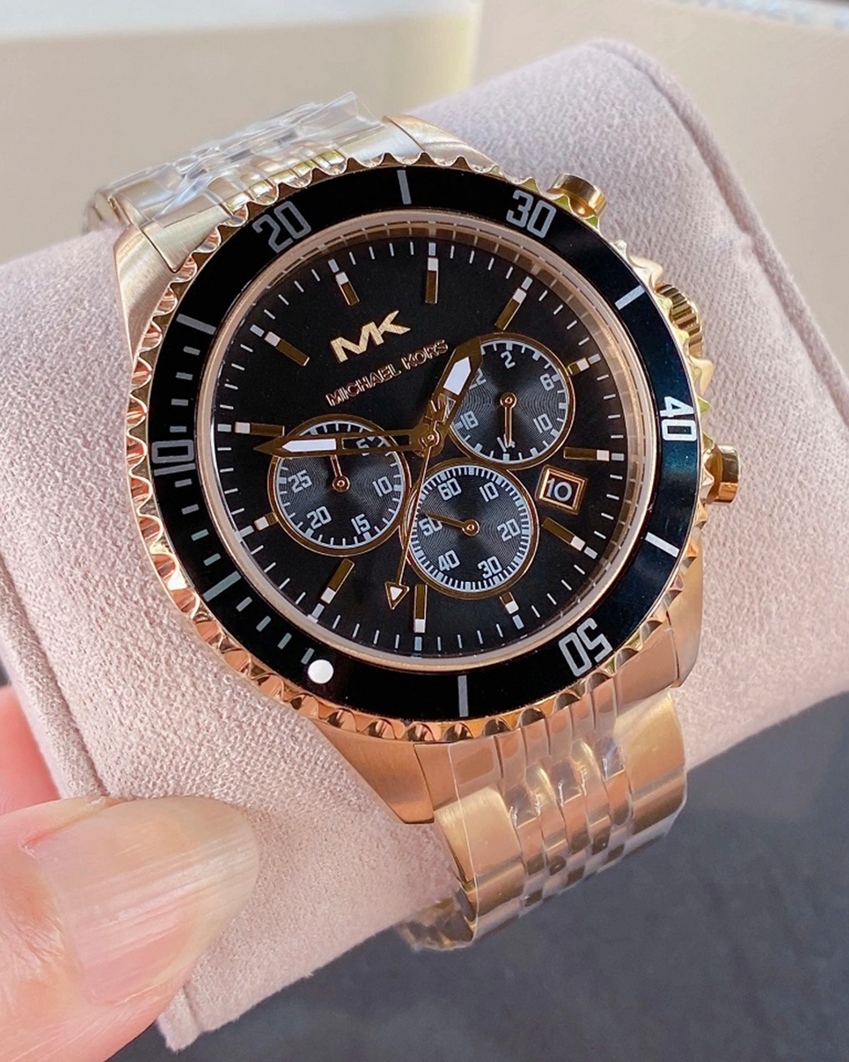 MK8726 Bayville Watch