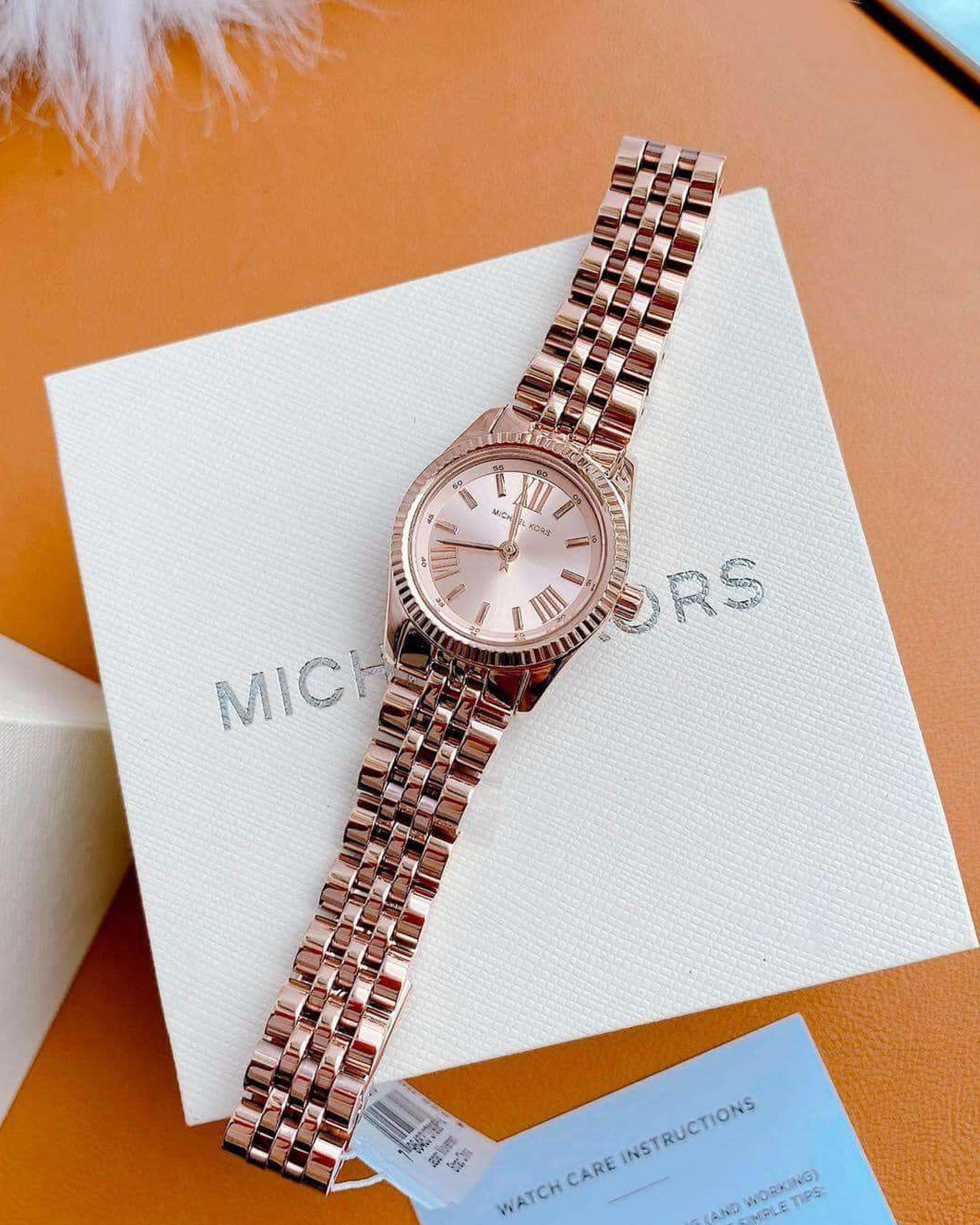 MK3875 - Michael Kors Petite Lexington