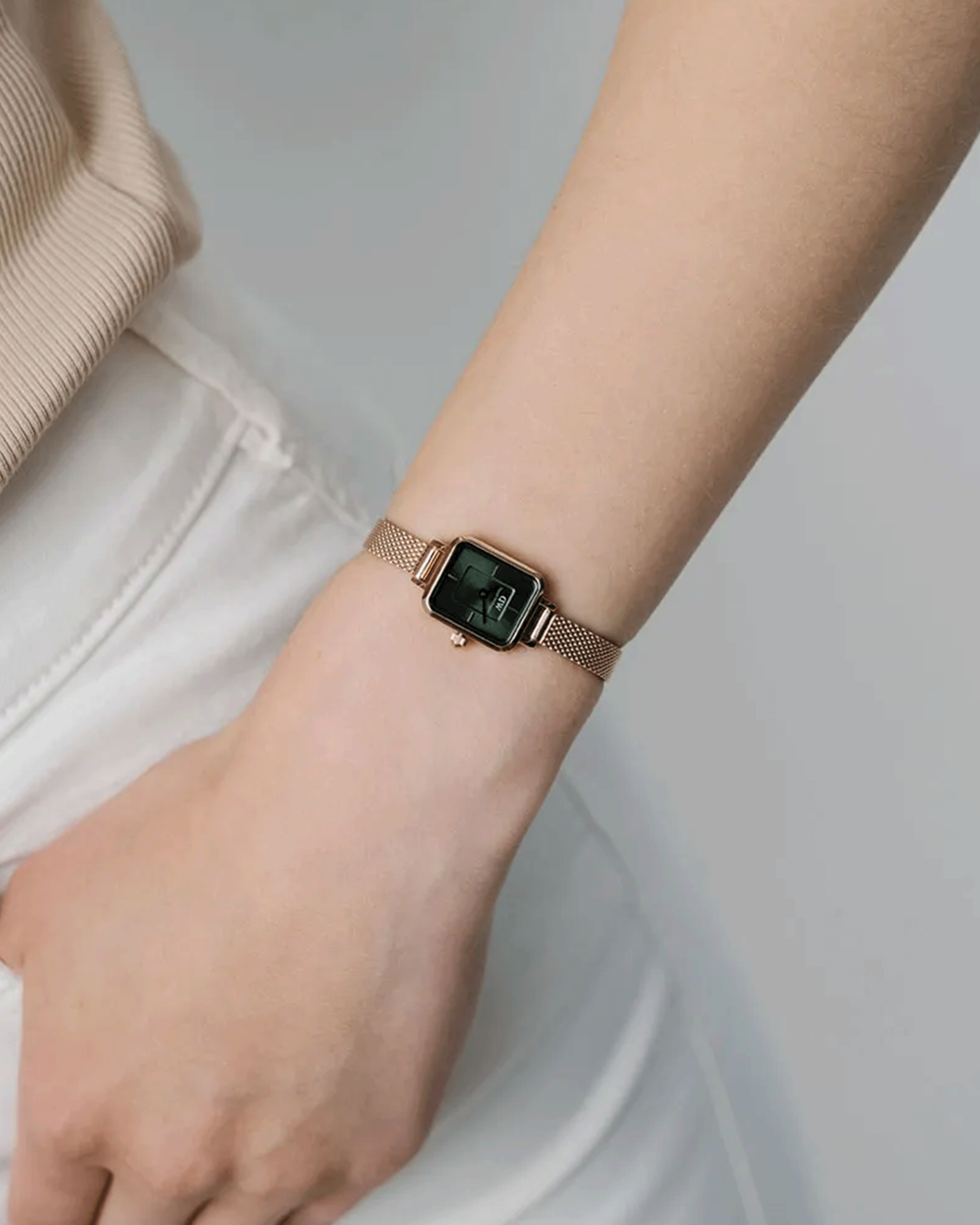 DW00100648 Quadro Mini Watch