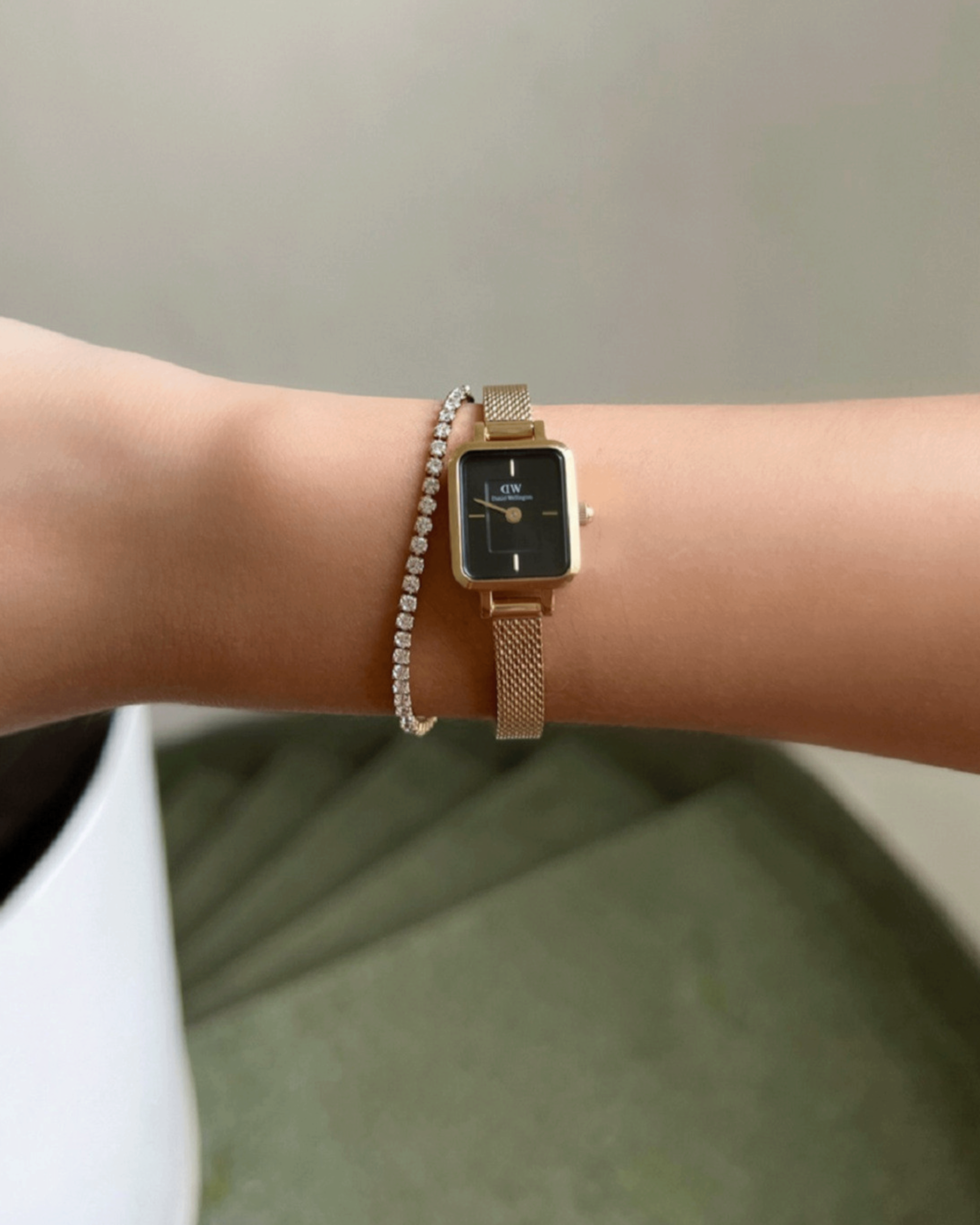 DW00100652 Quadro Mini Watch