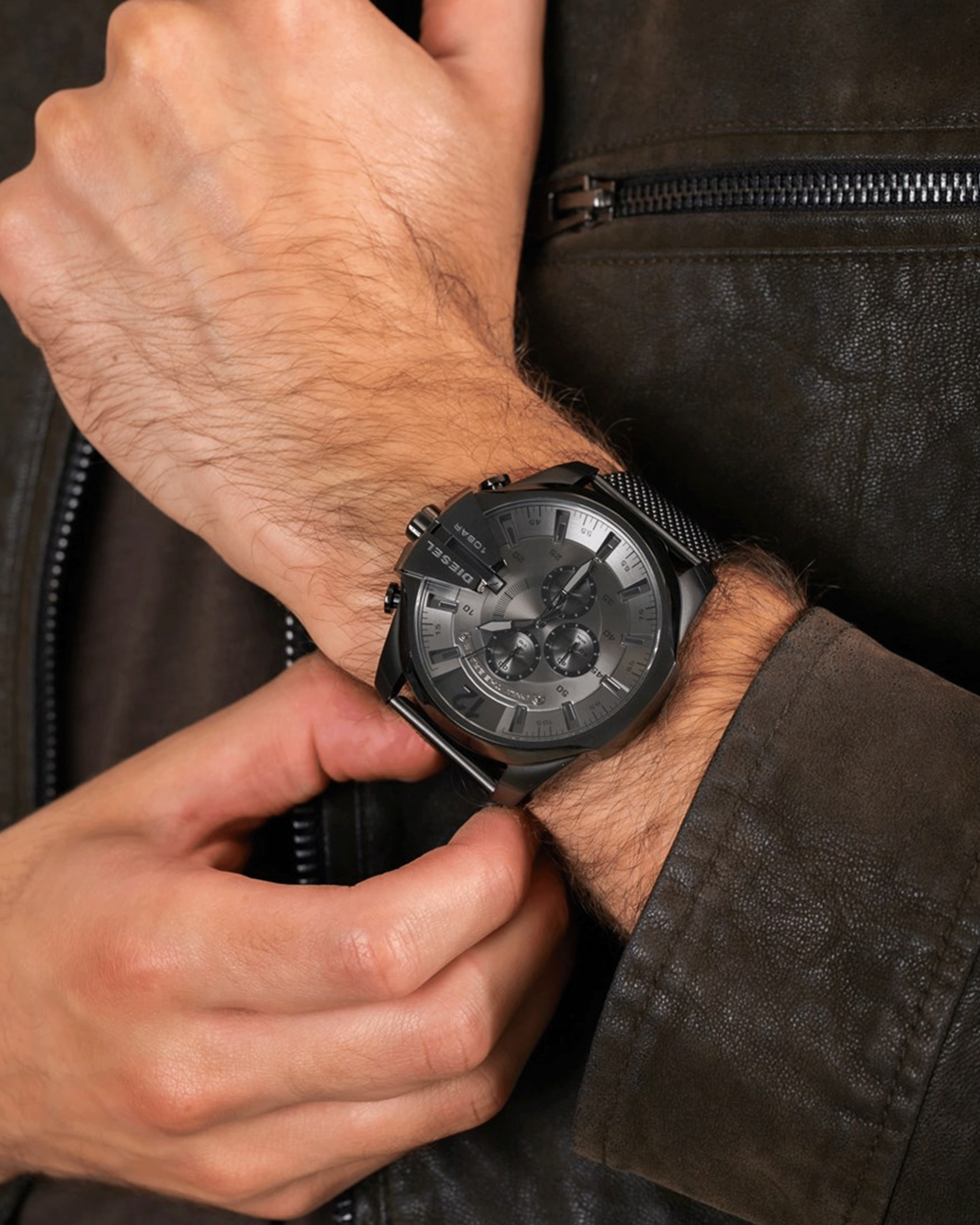 DZ4527 Mega Chief Watch