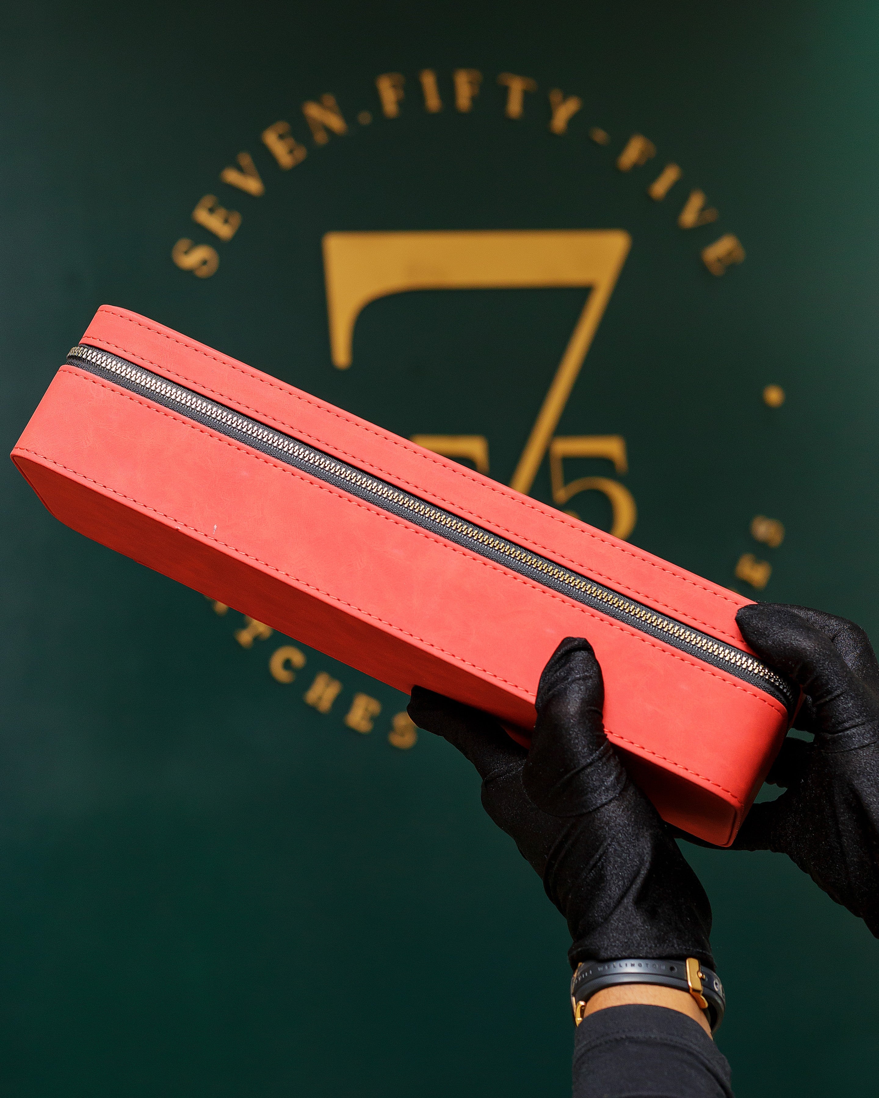 Mosaic 6 Red Watch Case